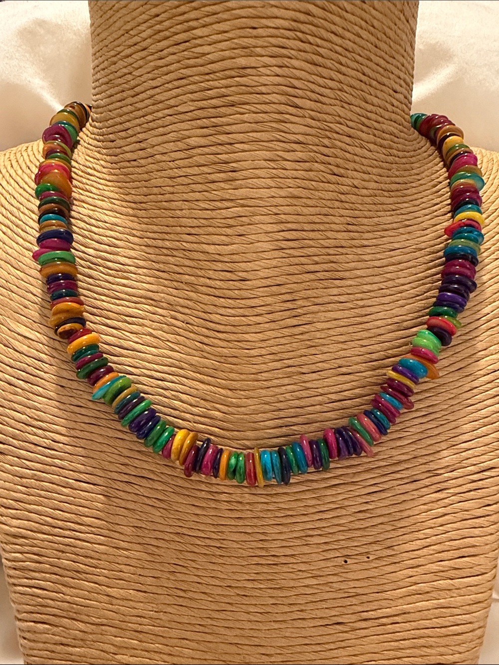 Vintage Multicolor Shell Necklace